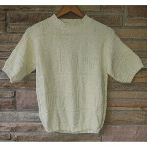 Vintage 90s TR Bentley Cotton Heart Knit Sweater Small Pale Yellow USA